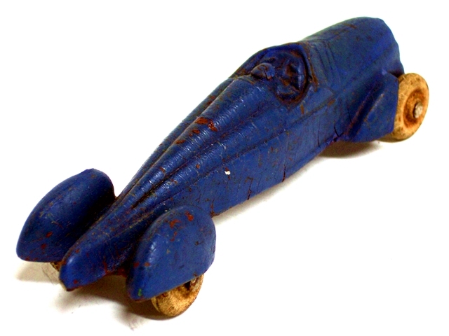 Another view on the blue open racer.